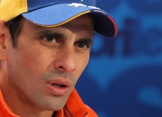 ¡Resiste, Persiste!