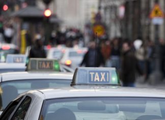 Siete años de cárcel para un taxista que violó a una clienta dormida y ebria