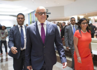 El Mundo: El chavismo busca que sus adversarios reconozcan a la ANC