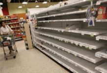«Hay mucho miedo al huracán Irma en Miami y en los supermercados no queda agua ni comida enlatada»