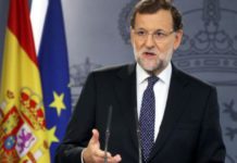 #Ruptura El Parlament declara la independencia y el Senado aprueba la aplicación del 155 #España