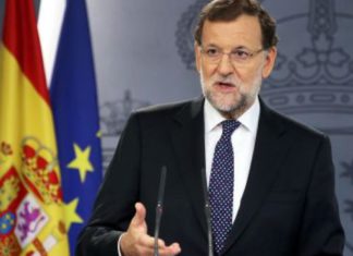 #Ruptura El Parlament declara la independencia y el Senado aprueba la aplicación del 155 #España