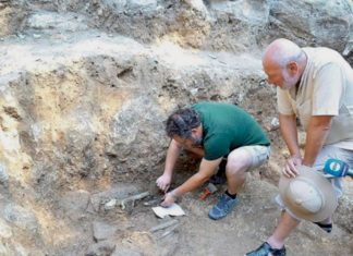 Descubiertos restos de una mujer de la nobleza tracia desmembrados en un ritual órfico