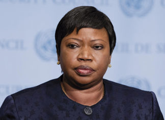 Quién es Fatou Bensouda, la fiscal que revisará el caso venezolano en la CPI