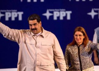Maduro propone unas «megaelecciones» para acabar con la oposición
