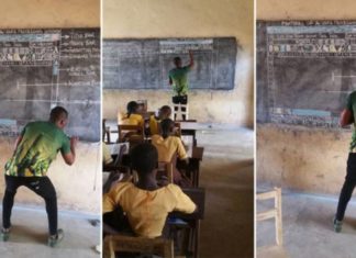 El profesor de Ghana que enseña informática en una pizarra y sin computador