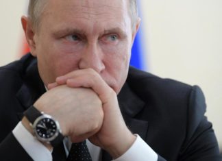 Rusia tilda de “chantaje colosal” la expulsión masiva de sus diplomáticos