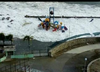 Los destrozos del súper oleaje en Vargas (VIDEOS Y FOTOS)