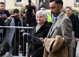 El juez escocés decreta libertad bajo fianza para la exconsellera Clara Ponsatí