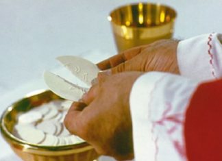 Iglesia colombiana dona 250 mil hostias a Venezuela para Semana Santa