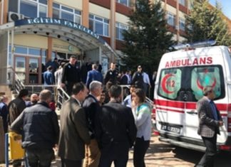 Un profesor mata a 4 colegas y hiere a 3 en una universidad de Turquía