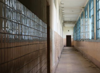 Más de 104 médicos del Hospital de Mérida renunciaron para emigrar