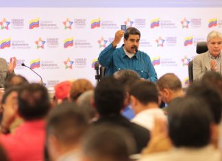 Maduro ordena la toma de los mercados municipales para ponerle “fin a las mafias”