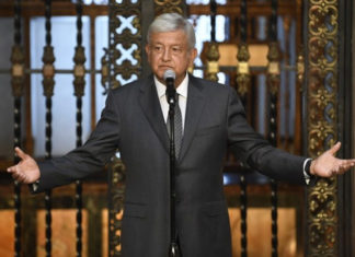 $42,184 millones ahorrará AMLO al recortar salarios