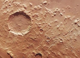 Descubierta agua líquida en Marte