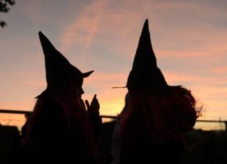 Halloween: cuál es el origen de la “noche de brujas”, la centenaria tradición que mezcla hogueras, embrujos, calabazas y caramelos